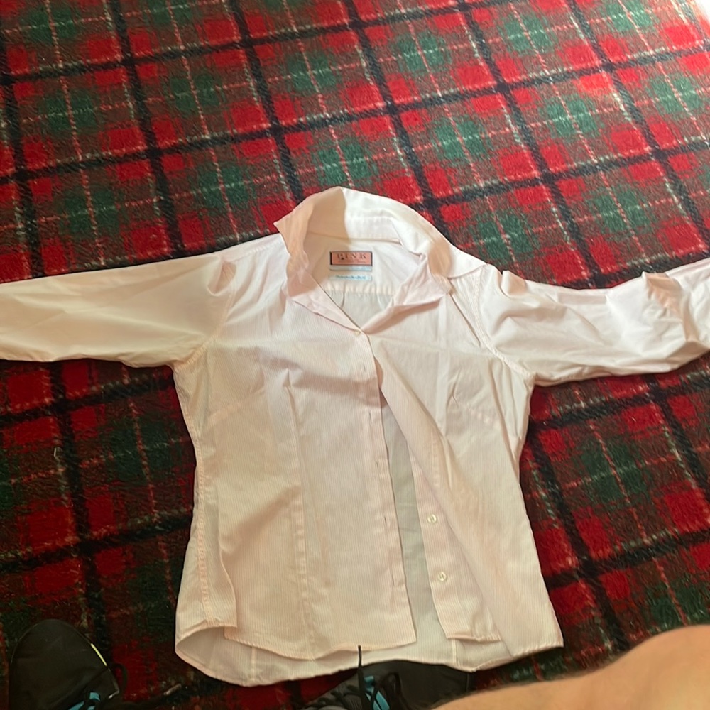 Cotton 2 fold button down Thomas pink shirt never worn